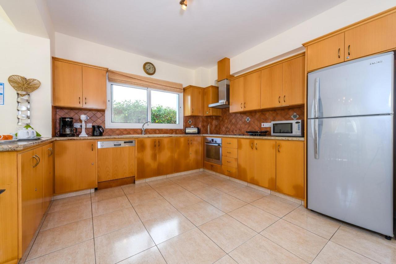 פרוטאראס Zacharia Villas מראה חיצוני תמונה