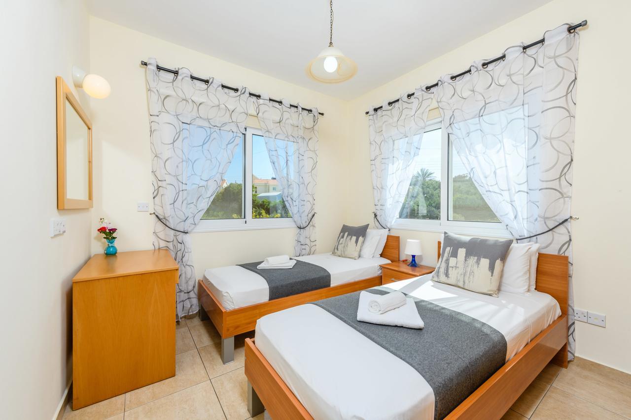 פרוטאראס Zacharia Villas מראה חיצוני תמונה